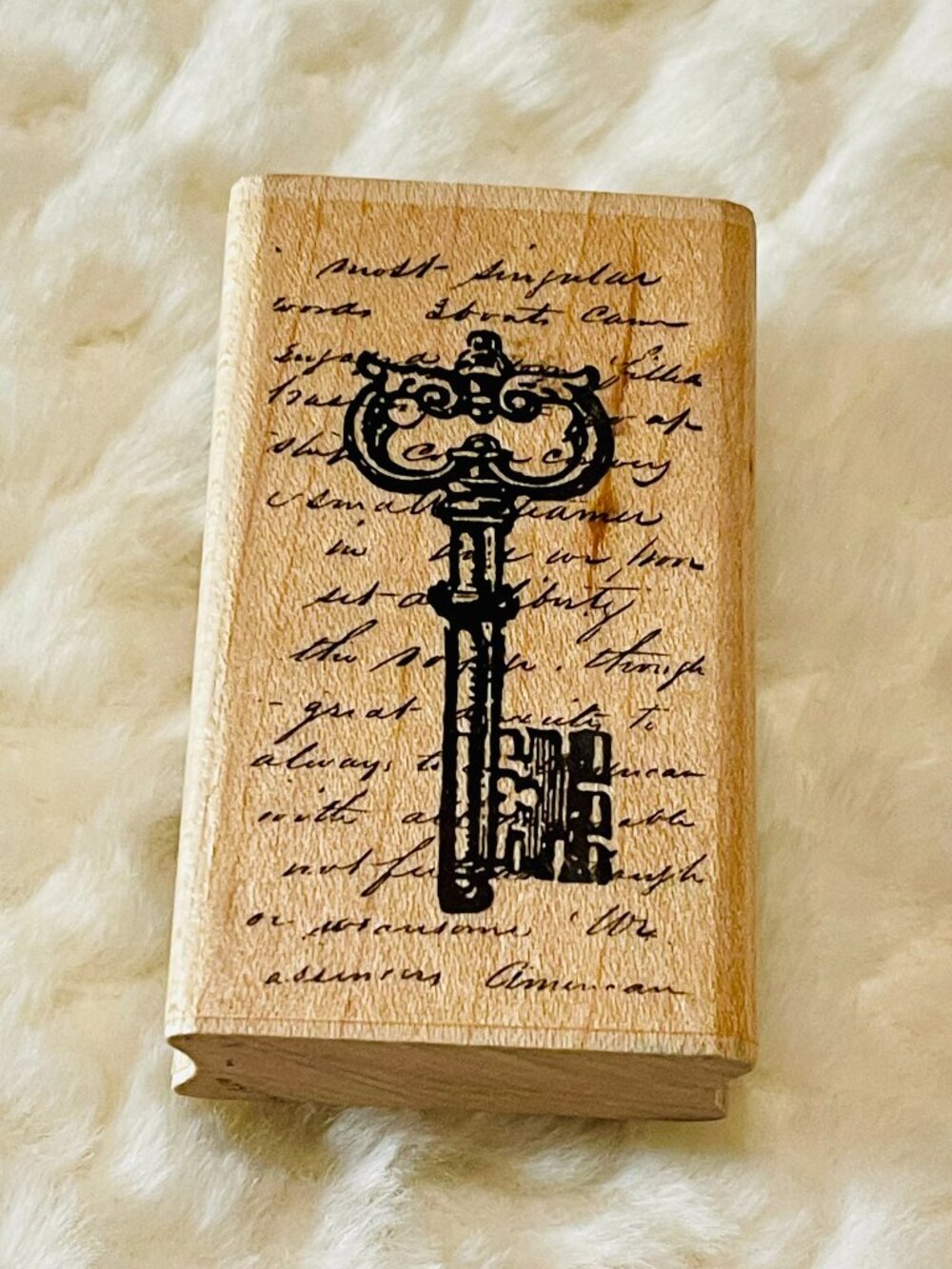 Hampton Art Rubber Stamper- Skeleton Key with Script